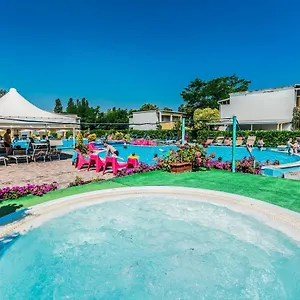 Blu Marlin A Schiera 2* Lido Adriano