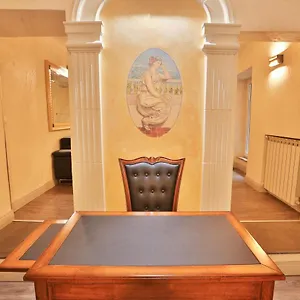 Grottini Luxury ~ Pantheon Guest house