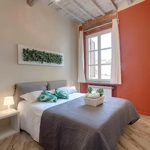 https://mamo-florence-vertical-garden-apartments.it-tuscanyhotel.com